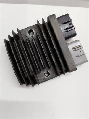 XADV 750/25 REGOLATORE CORRENTE